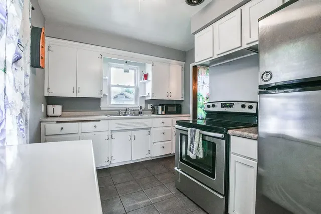 $270,000 | 3951 17th Avenue South, Minneapolis, MN 55407