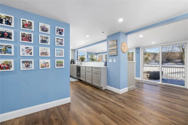 $950,000 | 26 Acres Of Pine Road, Coventry, RI 02816