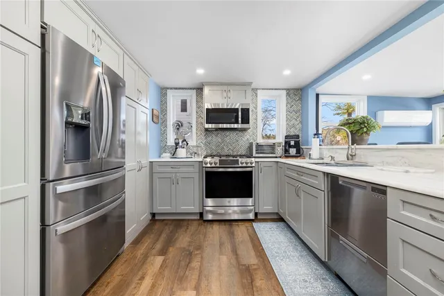 $950,000 | 26 Acres Of Pine Road, Coventry, RI 02816