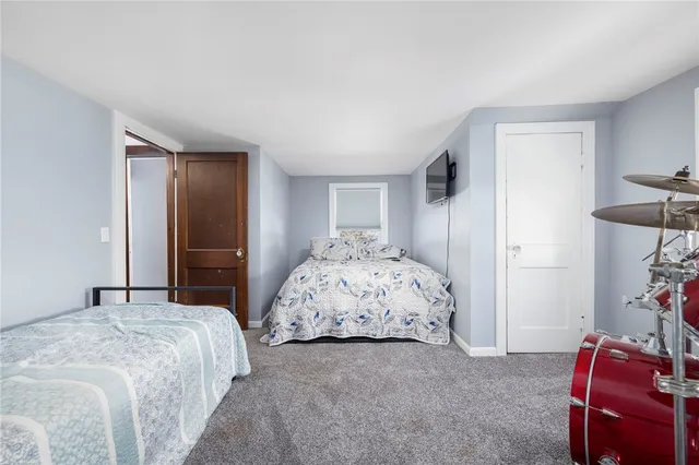 $950,000 | 26 Acres Of Pine Road, Coventry, RI 02816