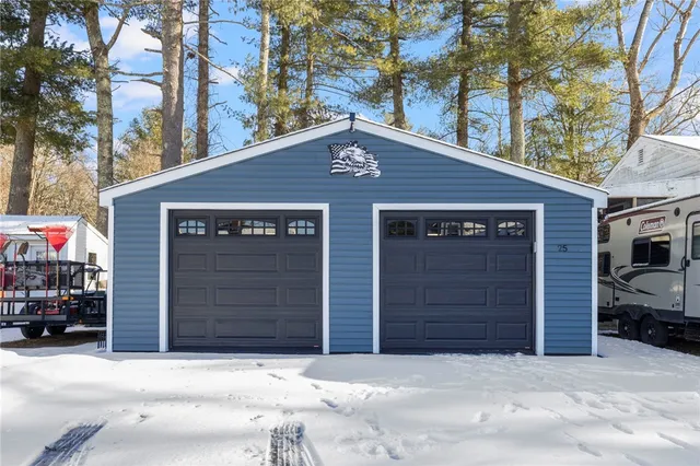 $950,000 | 26 Acres Of Pine Road, Coventry, RI 02816