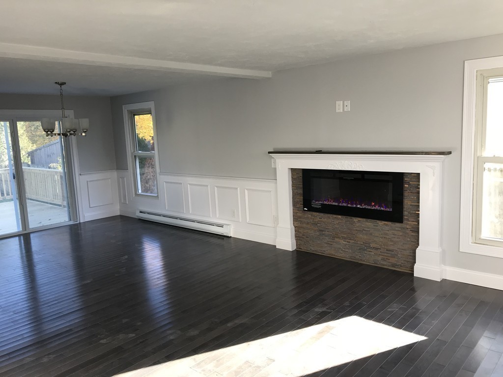 14 Colonial Road Webster, MA 01570 - Photo 13 of 30