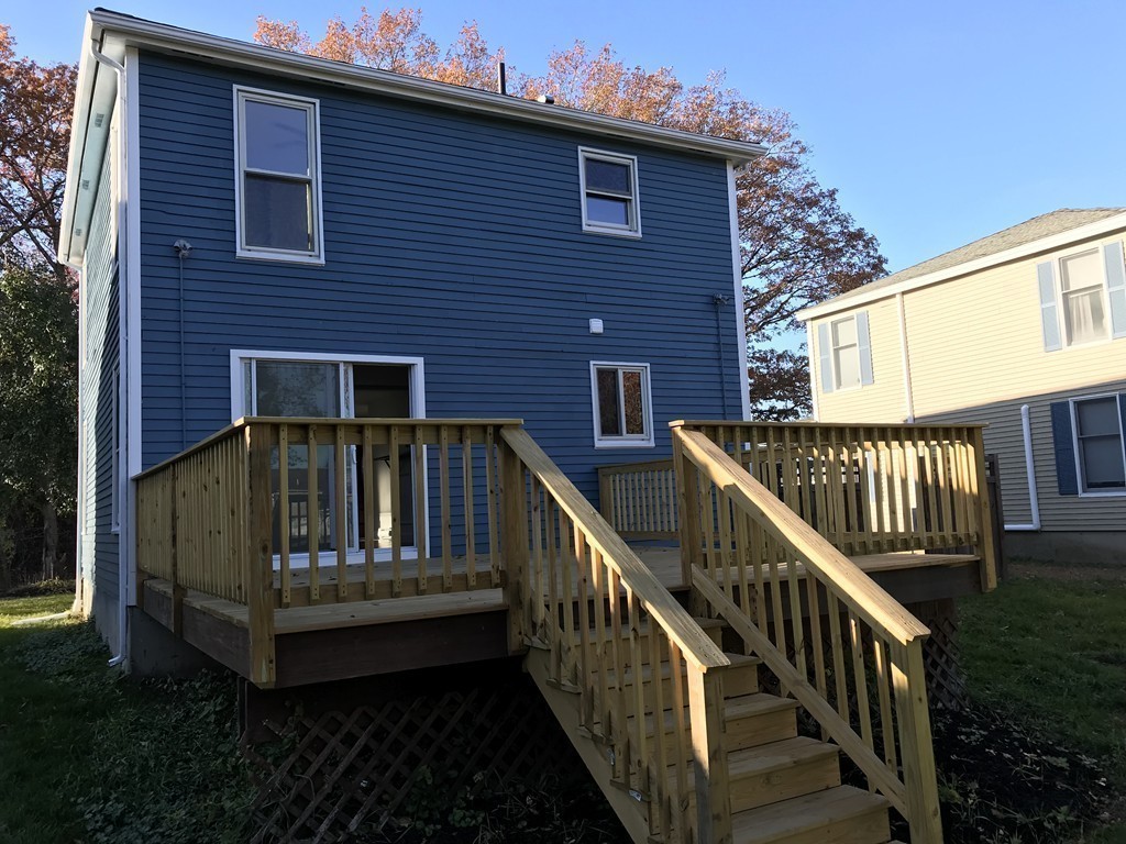 14 Colonial Road Webster, MA 01570 - Photo 24 of 30