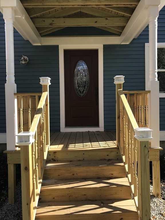 14 Colonial Road Webster, MA 01570 - Photo 25 of 30