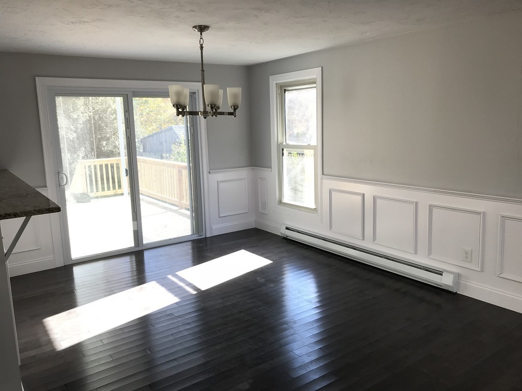 14 Colonial Road Webster, MA 01570 - Photo 10 of 30