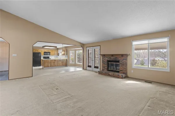 $350,000 | 61 Majestic Court, Fenton, MO 63026