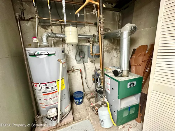 $199,900 | 116 Broadhead Street, Old Forge, PA 18518