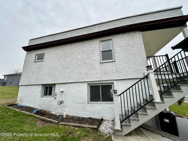 $199,900 | 116 Broadhead Street, Old Forge, PA 18518