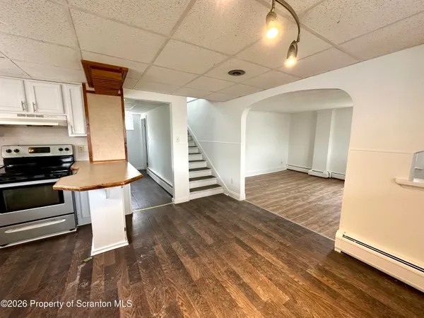 $199,900 | 116 Broadhead Street, Old Forge, PA 18518