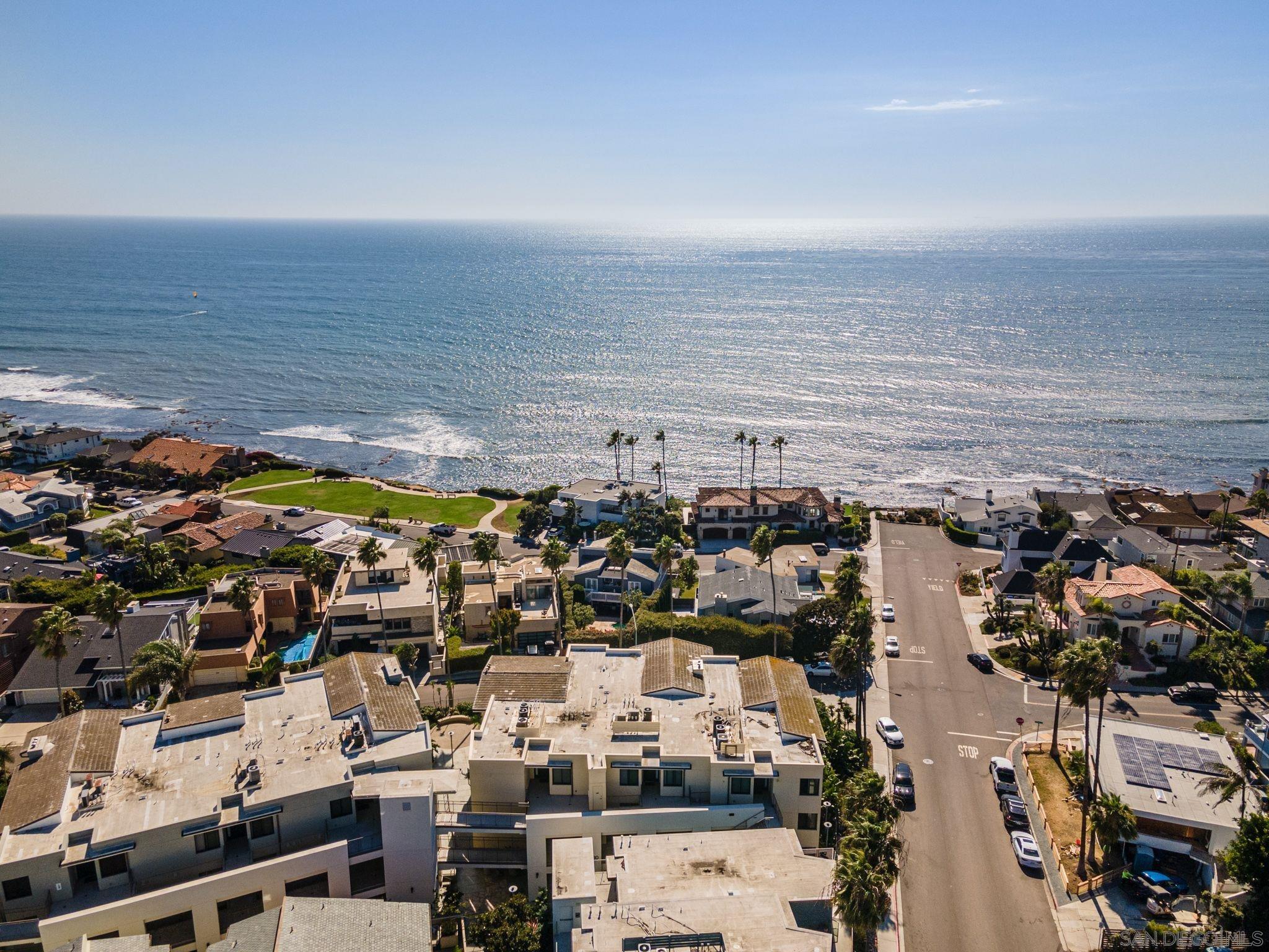 5480 La Jolla Boulevard, Unit J102 La Jolla, CA 92037 - Photo 1 of 17 a view of a city
