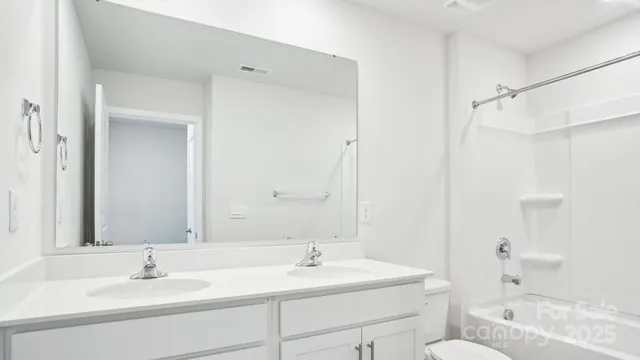 $423,990 | 815 Adelston Lane, Asheville, NC 28804