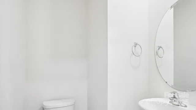 $423,990 | 815 Adelston Lane, Asheville, NC 28804