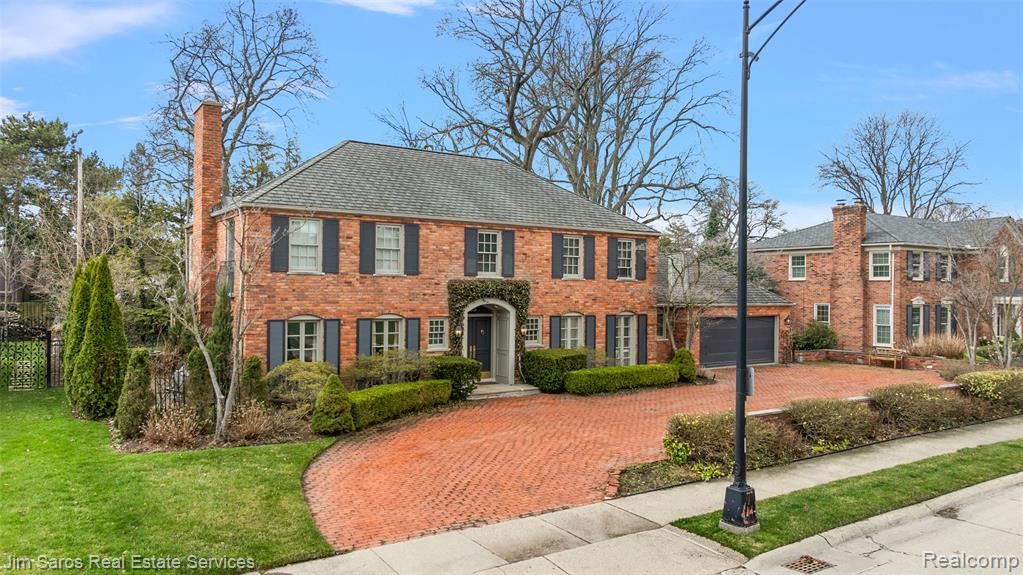 25 Warner Road Grosse Pointe Farms, MI 48236 - Photo 2 of 7