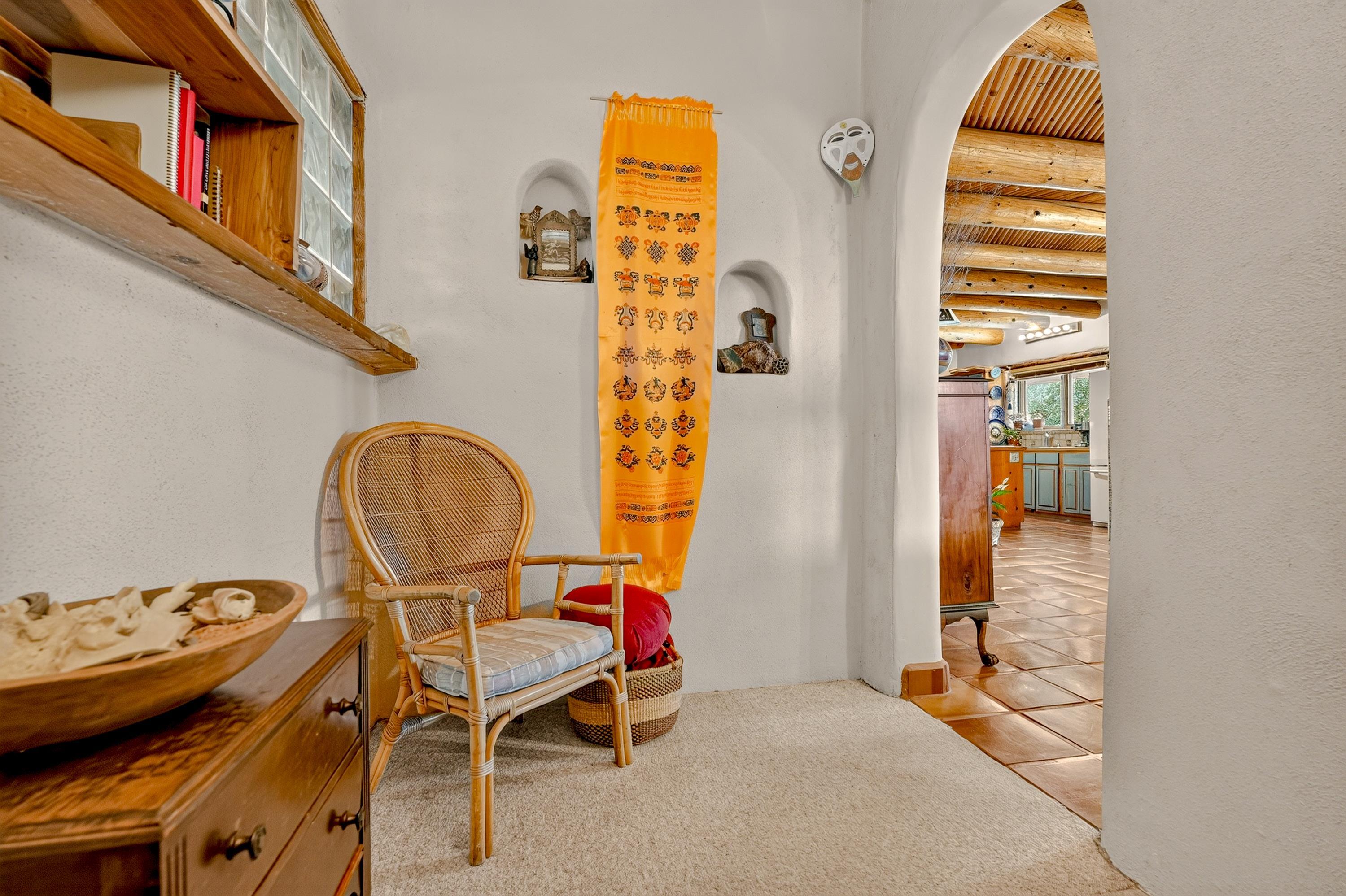 44 Valerio Norte Road El Prado, NM 87529 - Photo 14 of 50 Gallery Image 14