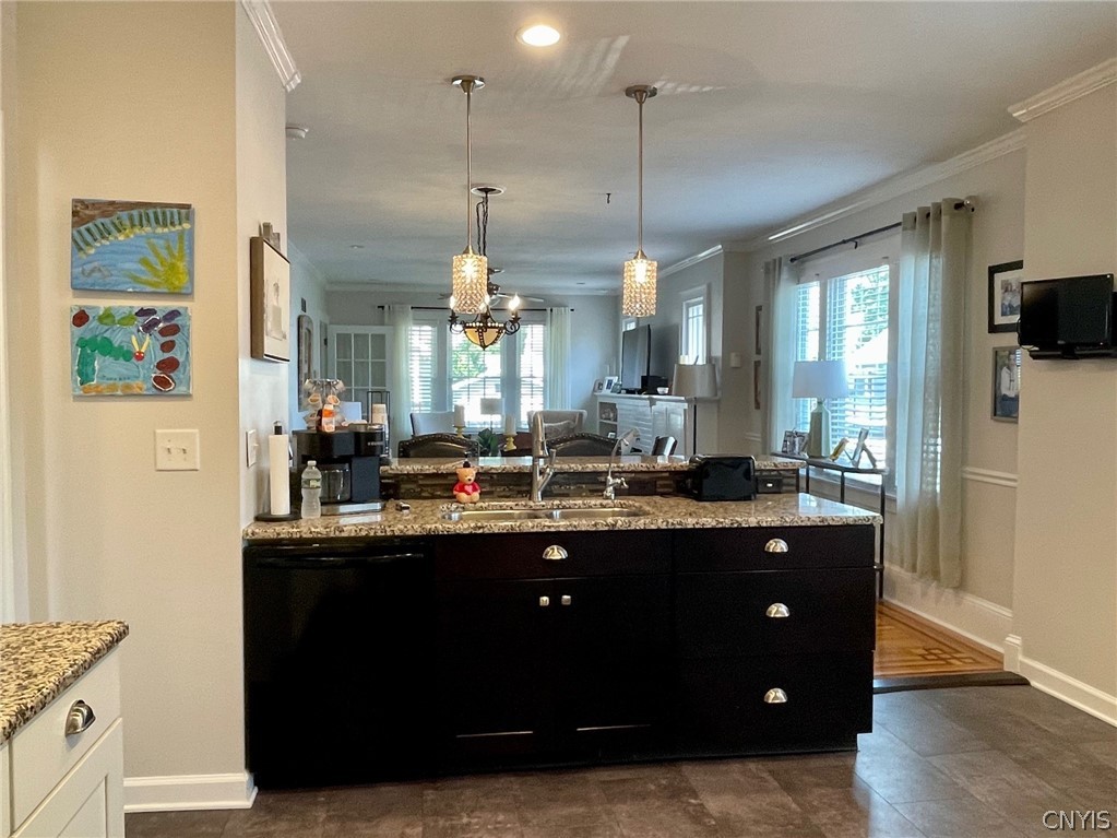 2811 Brighton Place Utica, NY 13501 - Photo 12 of 39