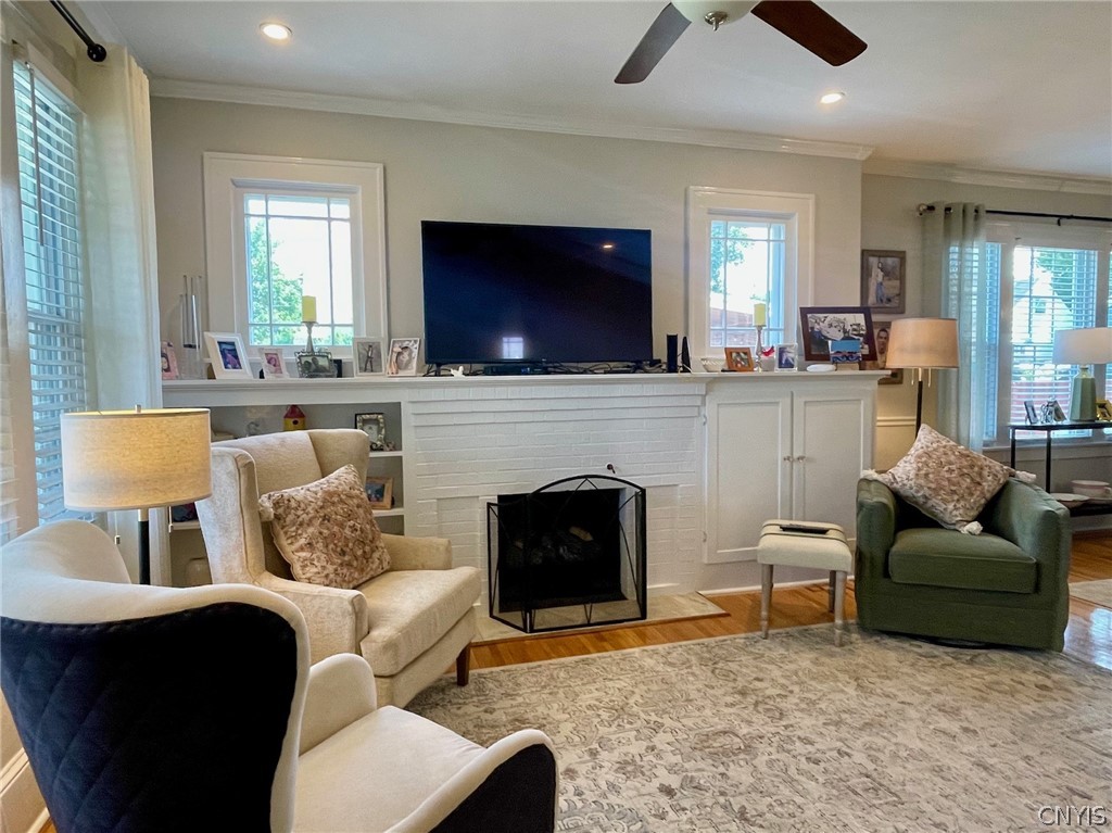 2811 Brighton Place Utica, NY 13501 - Photo 4 of 39