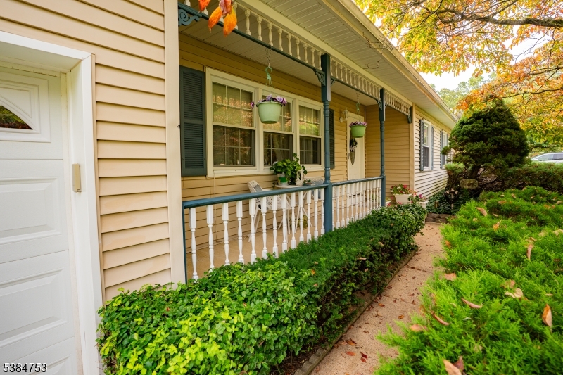 1728 Burrsville Road Brick, NJ 08724 - Photo 3 of 30