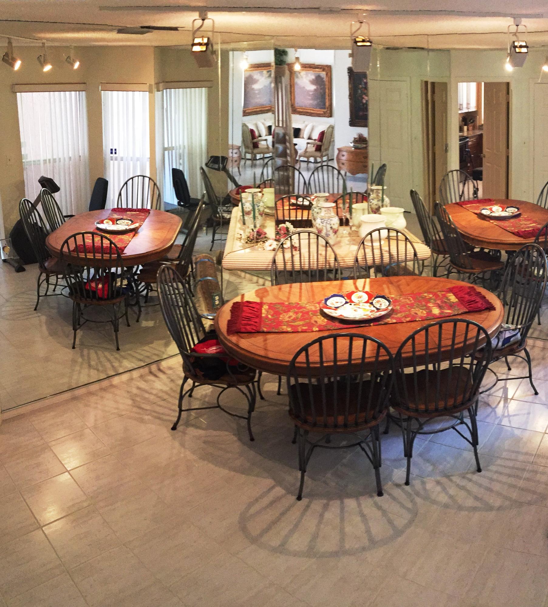 5254 Windsor Parke Drive Boca Raton, FL 33496 - Photo 14 of 25 a view of a dining room with furniture