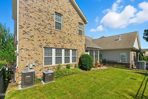 $769,999 | 715 Windy Peak Loop, Cary, NC 27519