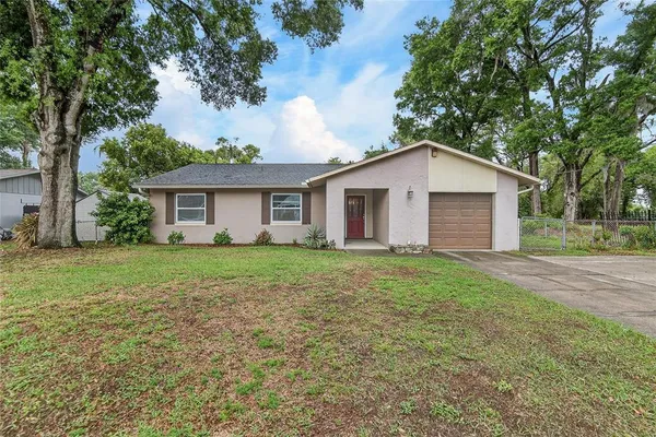 $390,000 | 2701 Brandon View Drive, Brandon, FL 33511