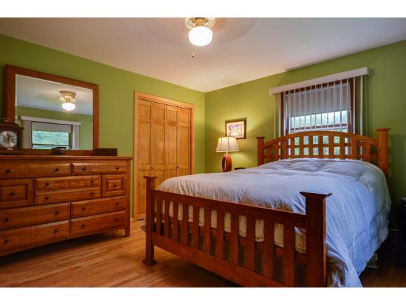 585 Martindale Road Shelburne, VT 05482 - Photo 12 of 27 Gallery Image 12