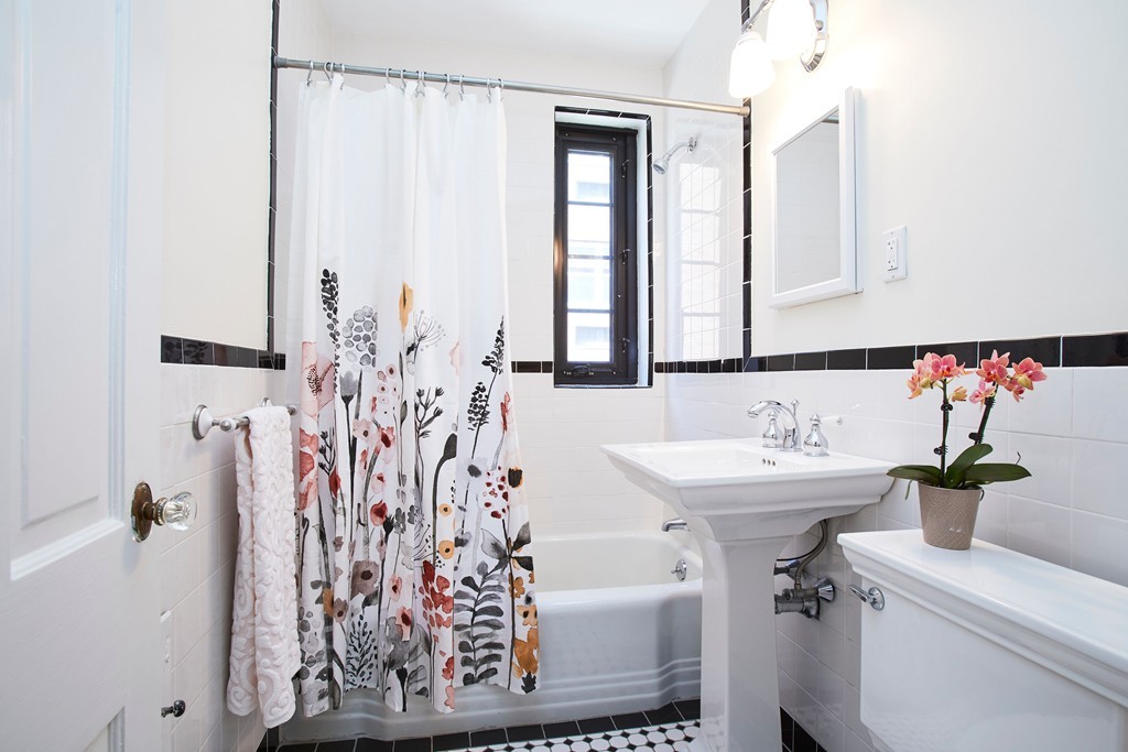 94 Marion Street, Unit 3 Brookline, MA 02446 - Photo 17 of 20