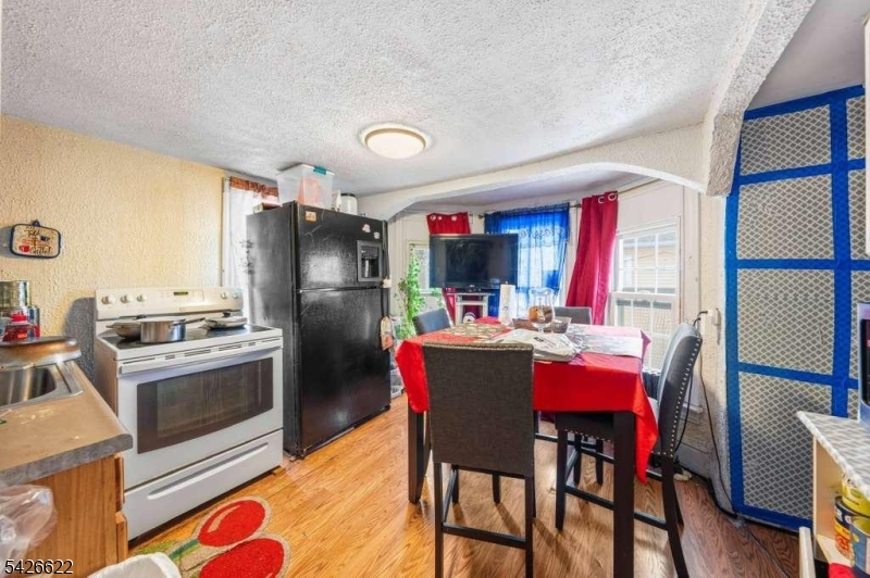 180 State Street Perth Amboy, NJ 08861 - Photo 20 of 25