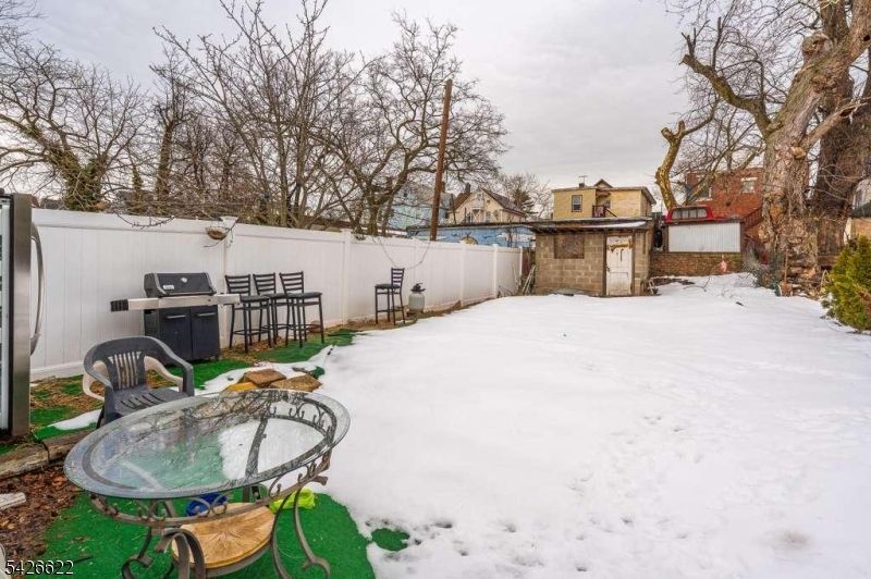 180 State Street Perth Amboy, NJ 08861 - Photo 6 of 25