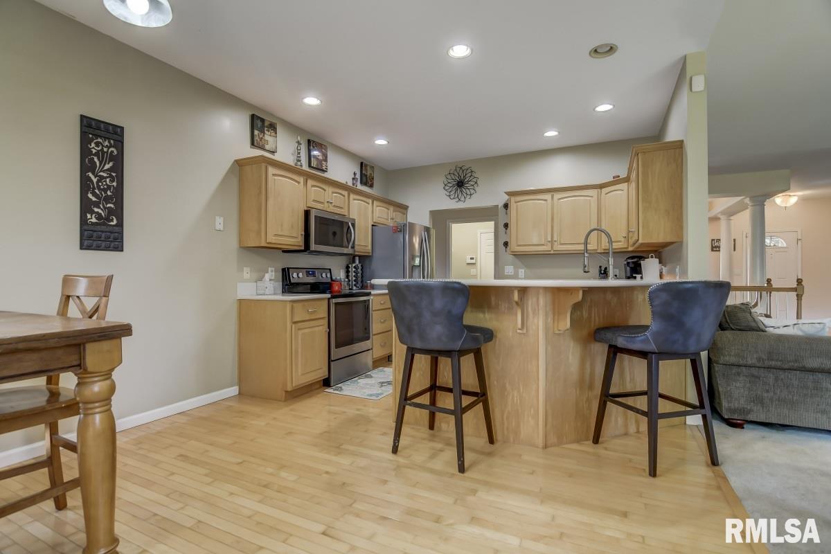 4612 Casey Drive Springfield, IL 62711 - Photo 5 of 34 Gallery Image 5