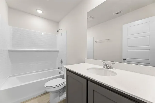 $339,114 | 1903 Seminole Drive, Cleburne, TX 76033