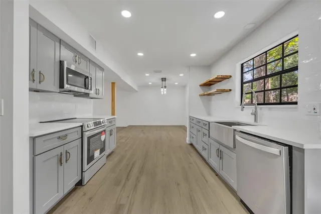 $3,400 | 5330 North Lake Burkett Lane, Winter Park, FL 32792