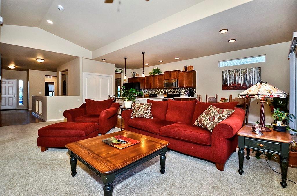 2474 Cinnabar Road Colorado Springs, CO 80921 - Photo 3 of 24