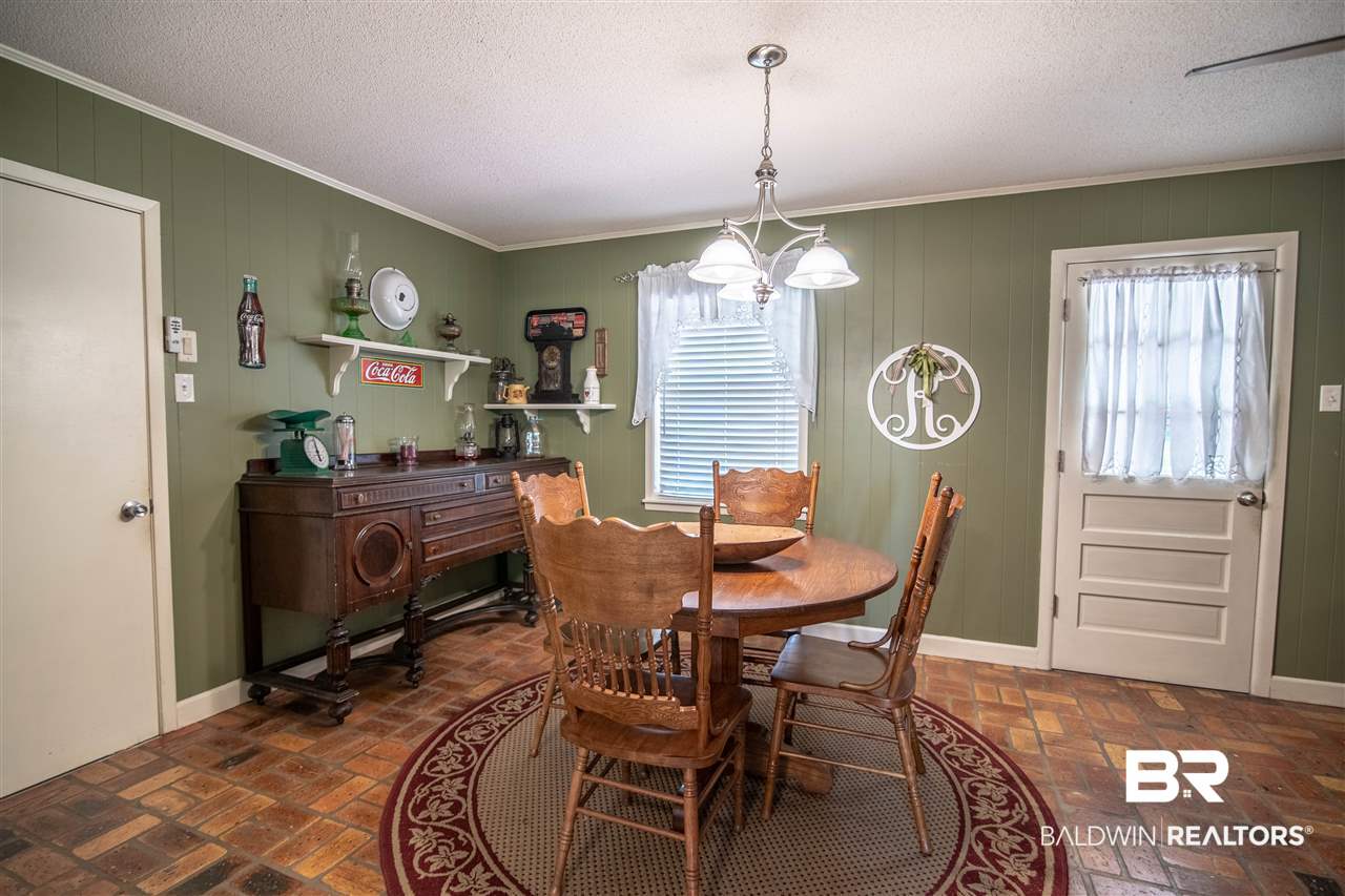 19609 State Highway 181 Fairhope, AL 36532 - Photo 7 of 35 Formal Dining Room