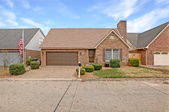 $249,900 | 214 Lorrie Lynn Court, Evansville, IN 47715