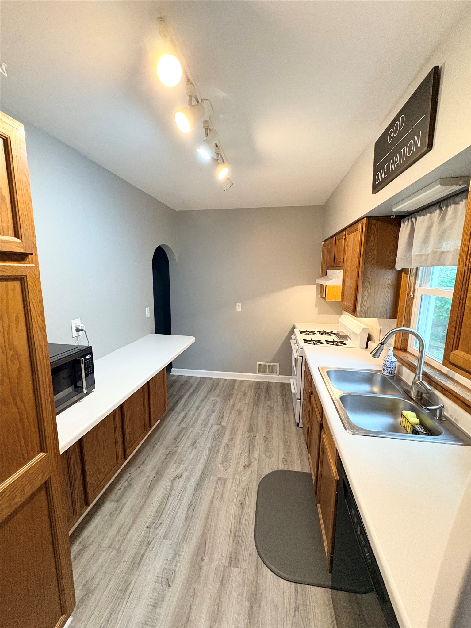 11 East Coleman Street Rice Lake, WI 54868 - Photo 15 of 24