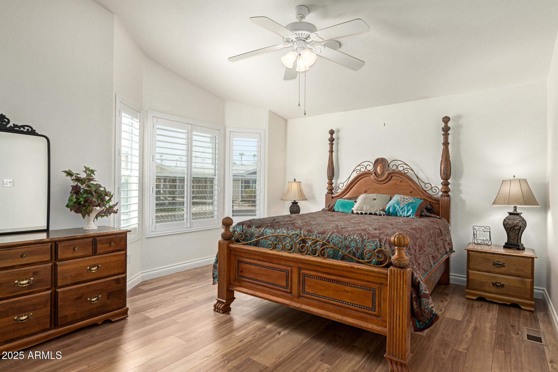 2929 East Main Street, Unit 83 Mesa, AZ 85213 - Photo 13 of 34 a bedroom with a bed and a window