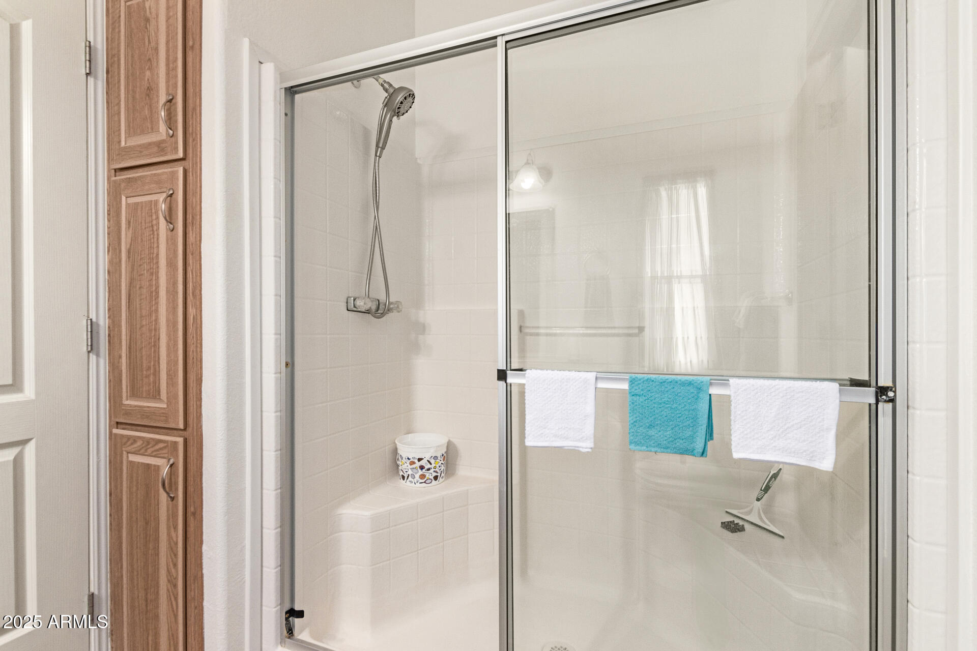 2929 East Main Street, Unit 83 Mesa, AZ 85213 - Photo 17 of 34 a bathroom with a shower and a tub
