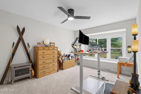 $359,900 | 9 Old Mill Lane, Queensbury, NY 12804
