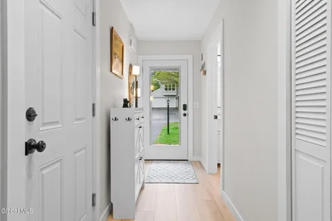 $359,900 | 9 Old Mill Lane, Queensbury, NY 12804