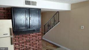 2903 Rayshire Road Baltimore, MD 21230 - Photo 13 of 18 Interior (General)