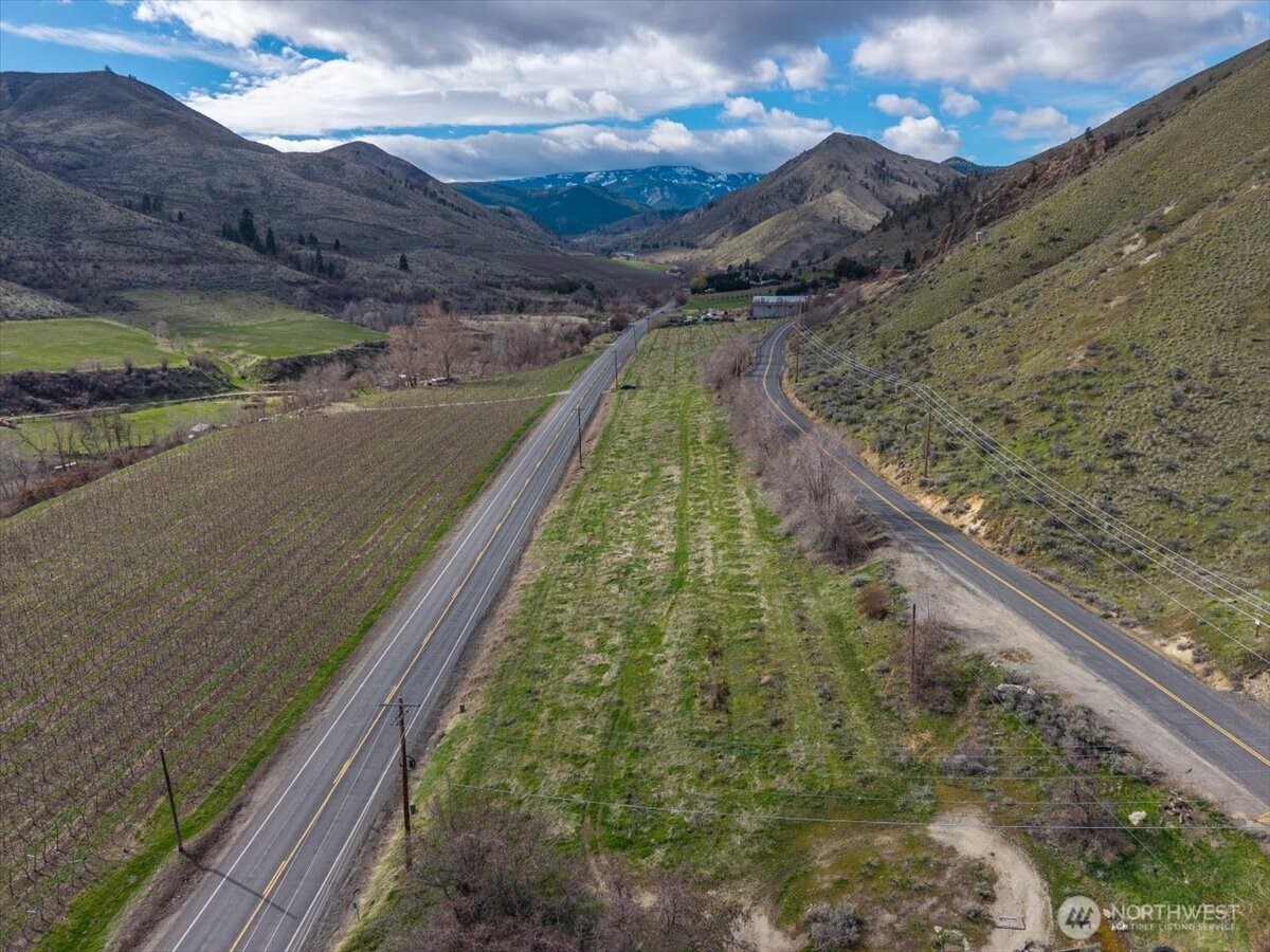 3 Methow Street Wenatchee, WA 98801 - Photo 3 of 20
