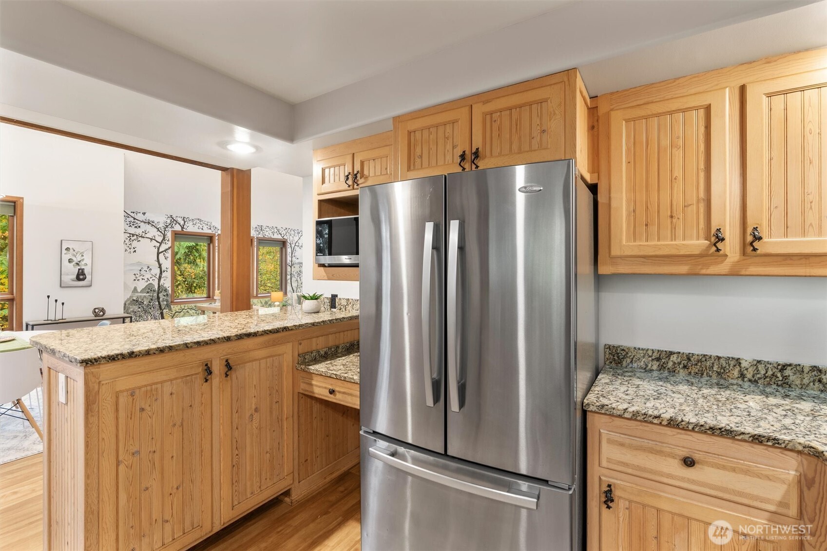14012 Ingraham Road Monroe, WA 98272 - Photo 12 of 40 a kitchen with granite countertop a refrigerator stove and sink