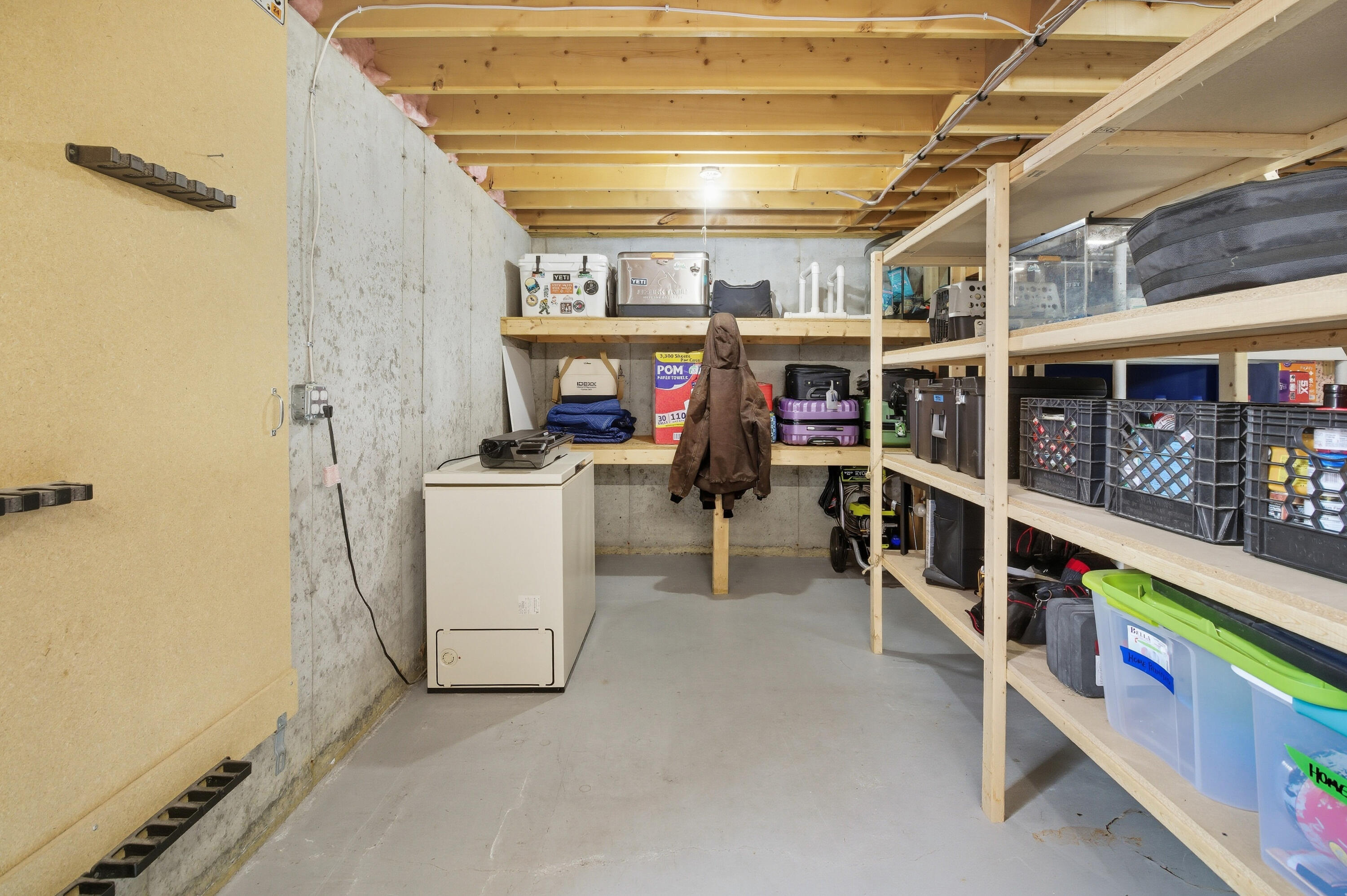 115 Saco Street, Unit 2 Westbrook, ME 04092 - Photo 25 of 32 115 Saco Westbrook-22