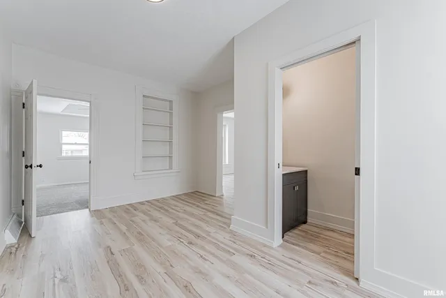 $195,000 | 1102 3rd Street, Lincoln, IL 62656