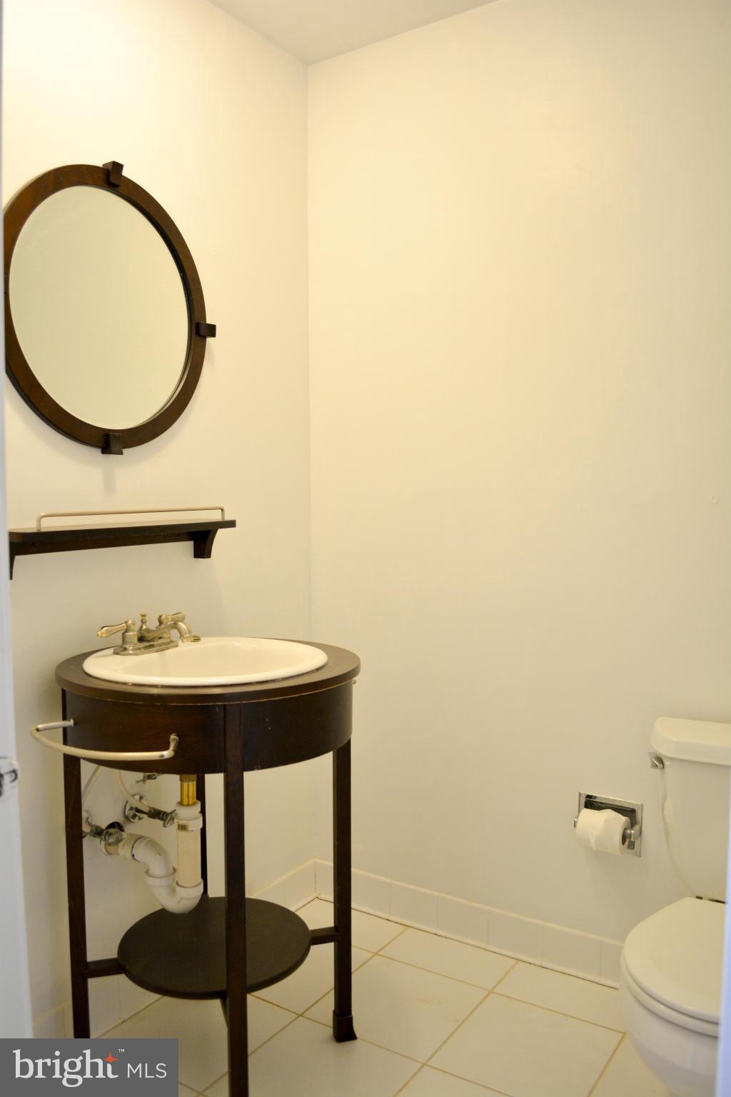 11606 Hunters Green Court Reston, VA 20191 - Photo 21 of 26 Bath (Master)