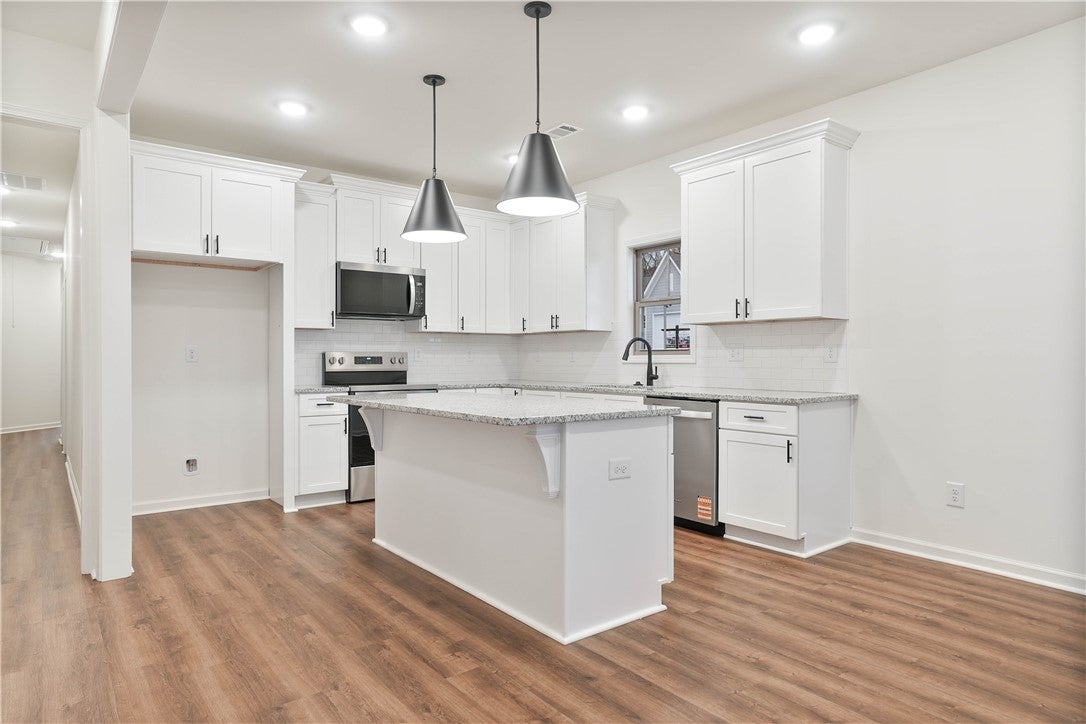 834 Hunters Way Opelika, AL 36801 - Photo 2 of 26 Gallery Image 2