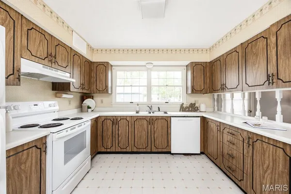 $199,900 | 18810 Spruce Street, Carlyle, IL 62231