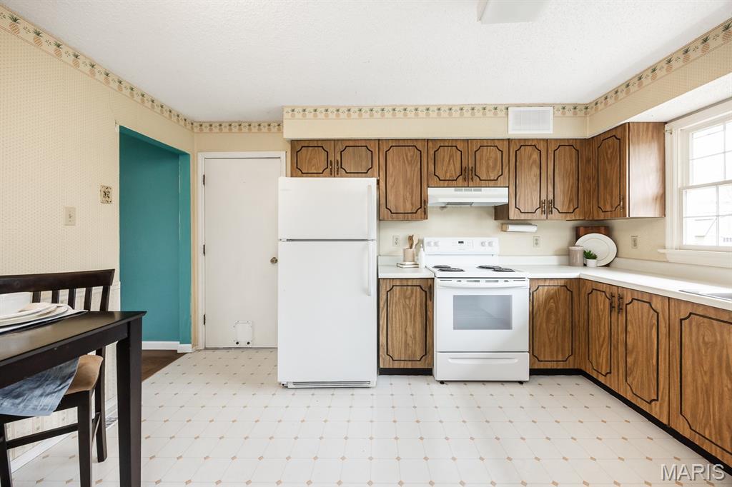 18810 Spruce Street Carlyle, IL 62231 - Photo 15 of 29