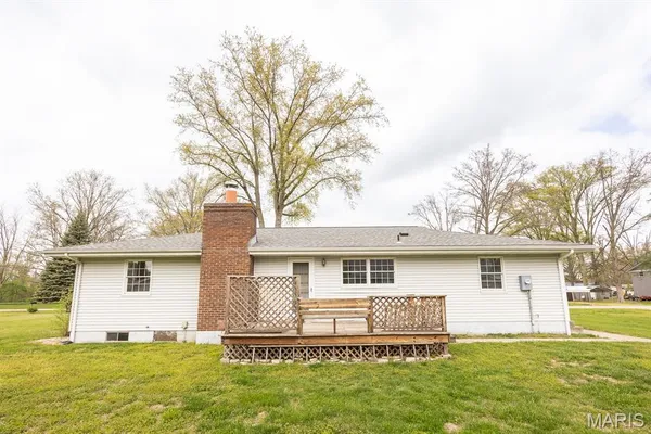 $199,900 | 18810 Spruce Street, Carlyle, IL 62231