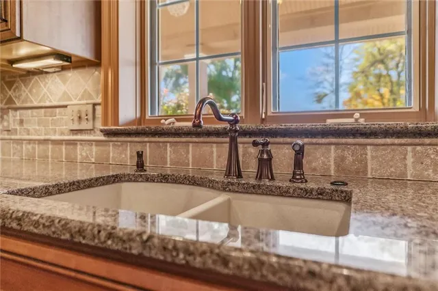 $725,000 | 2301 Lee's Summit Road, Lee's Summit, MO 64064